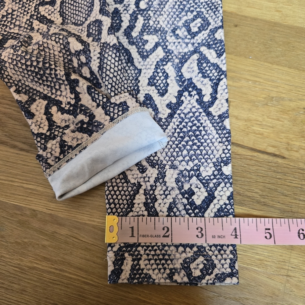 🔴 3/$30 Lici Python S Snake Reptile V-Cut Scrunch Legging S - Picture 11 of 13